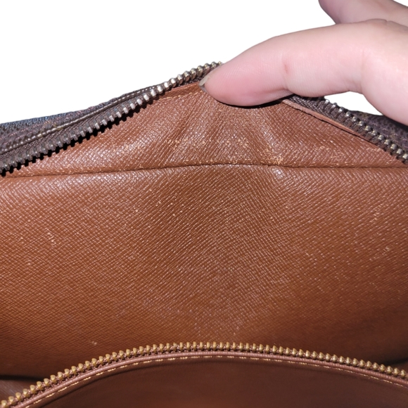 Louis Vuitton Trocadero 27 Crossbody Bag Shoulder Bag - Picture 11 of 16